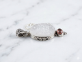 Pendentif en filigrane de quartz druzy et grenat en argent sterling