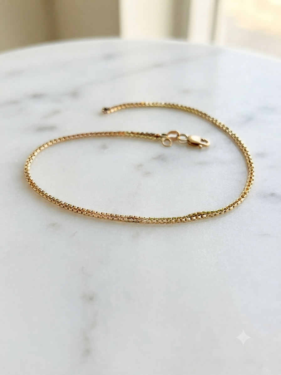 Yellow Gold Box Chain Necklace | 10K Gold | 18"
