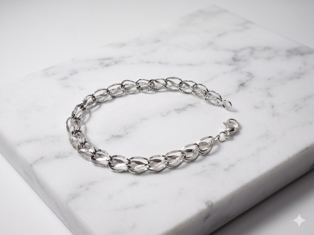925 Sterling Silver Twisted Oval Link Bracelet