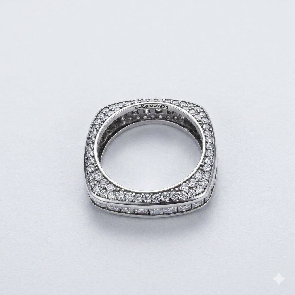 Anillo de banda con circonita cúbica en forma de cojín, "iced out", de plata esterlina